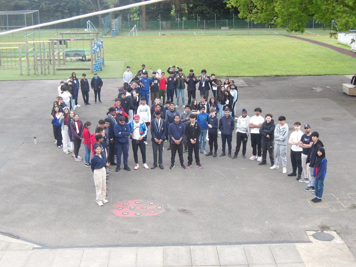 Long Close School tweet media