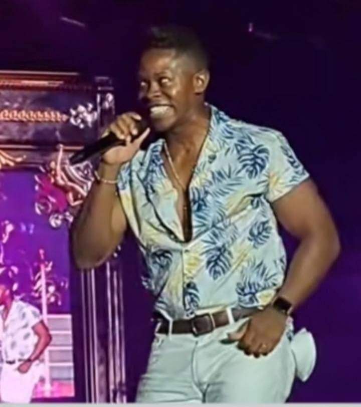 german_erazo's tweet image. Crecen tan rápido 🤣