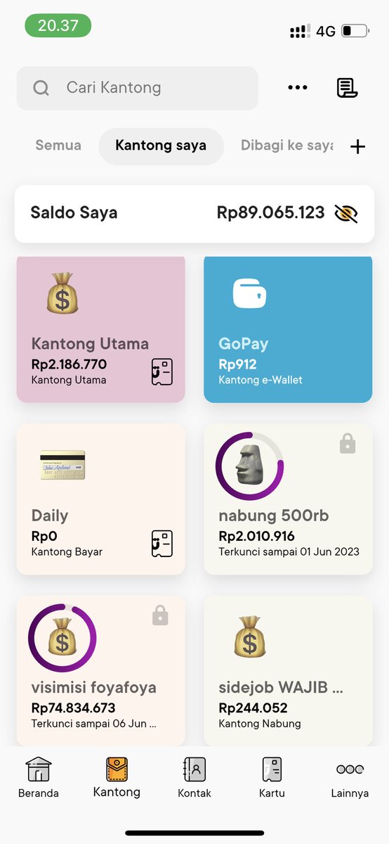 allyavyn's tweet photo. Pentingnya menabung biar siap kayak coldplay tbtb jual tiket presale sblm gajian🤣🤪 https://t.co/oOpQ5WD9k4