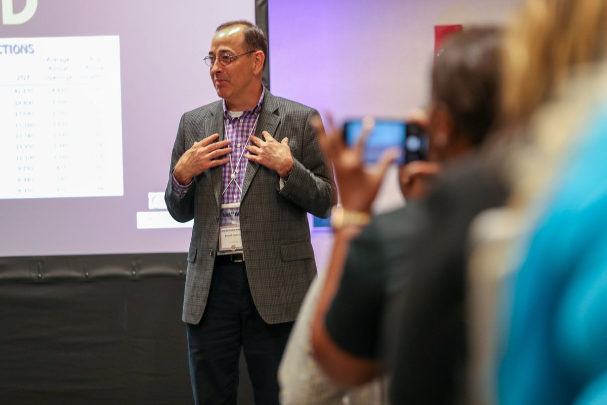 fuelalabama's tweet photo. With over 430 Alabama employers, educators, economic developers and workforce professionals in attendance, the 2023 Governor's Summit on Talent Retention and Work-Based Learning was a major success! Great insights were exchanged! Same time next week?? #AOAFUEL23 https://t.co/Dgq2Va8k29