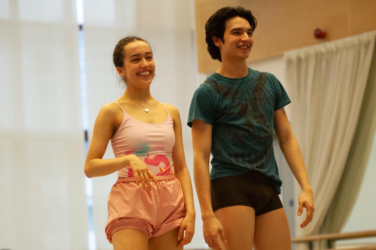 CAcostaOfficial's tweet photo. After a successful leg of BRB2's inaugural tour, it is wonderful to look back on rehearsal moments like this at Birmingham Royal Ballet. @thetimes say the "young stars of new ensemble shine," and I couldn't agree more. 

https://t.co/9MPPLpwPA8 @BRB #BRB2 https://t.co/L4Je57kVkT