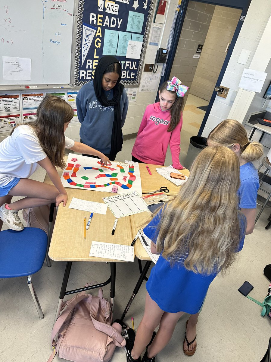 Current & future #EaglesRise playing math board games they created! Thanks for the players @ButtressKayci ! @Eastgate6NKC