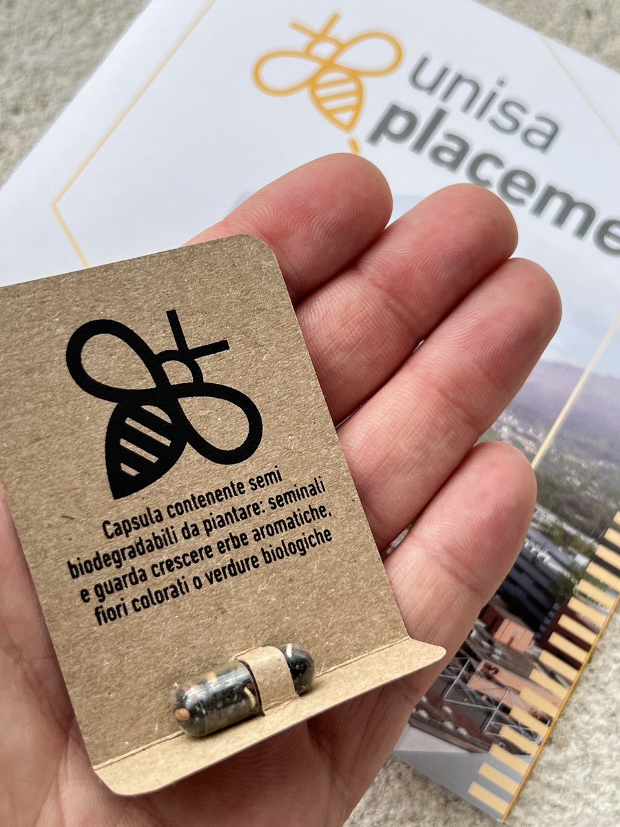 UniSalerno's tweet photo. #Semi 🌱 da piantare per far germogliare e crescere il proprio #futuro ☘️ Questo il #gadget ufficiale di #JobInCampus2023- Talenti che colgono opportunità! 
9-10 maggio @UniSalerno 

#UnisaPlacement #recruitingdays https://t.co/8TReURCHZL