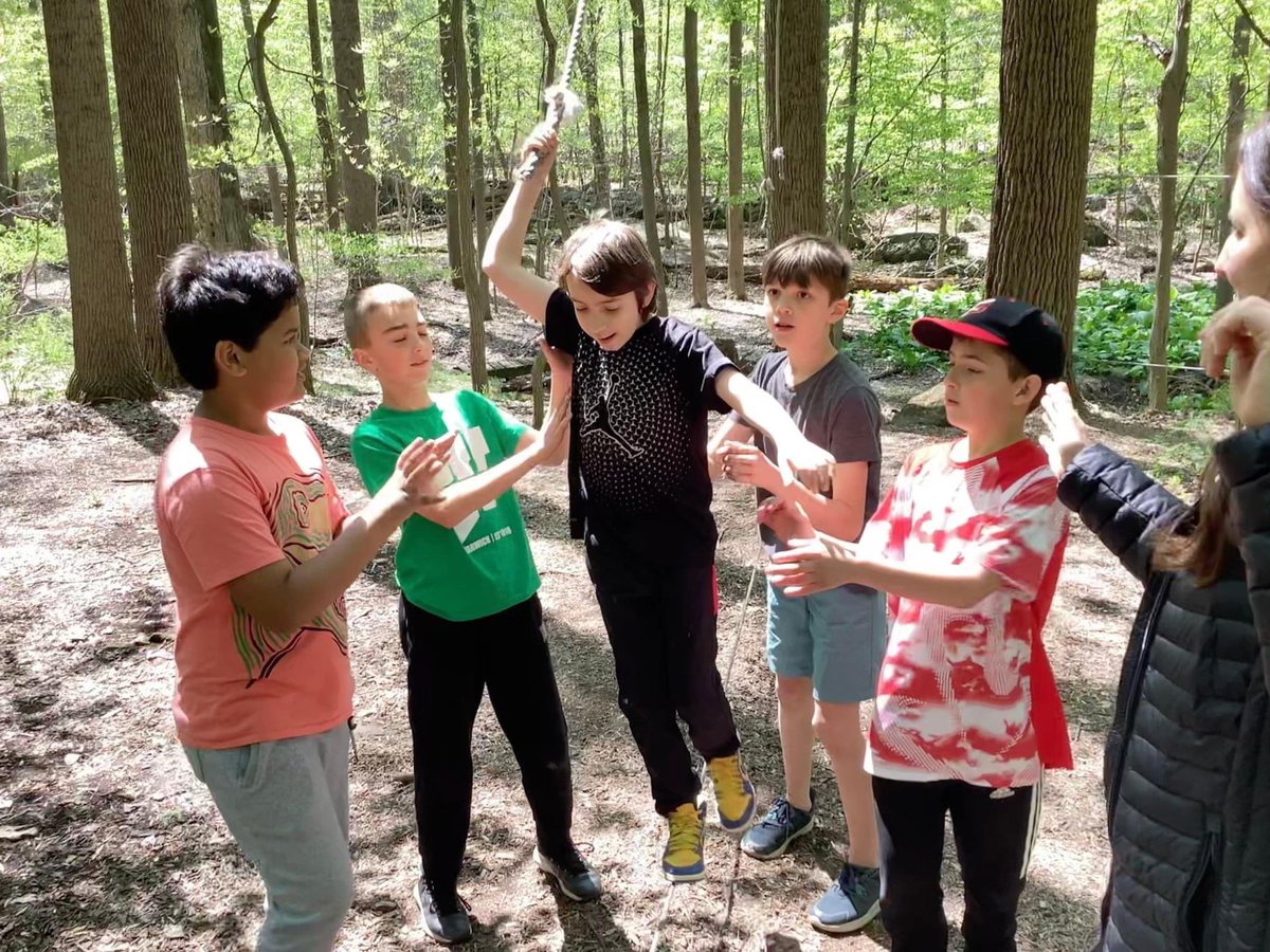 LititzEl_WSD's tweet photo. 4th grade field trip https://t.co/OzDD6KasYf