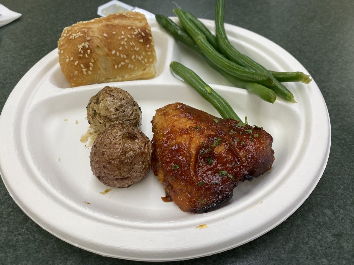 JohnBeckWSD's tweet photo. Thank you to Per Diem (Lititz, PA) for their delicious food for #TeacherAppreciationWeek!

#WarwickStrong https://t.co/HNWbrAUW8g