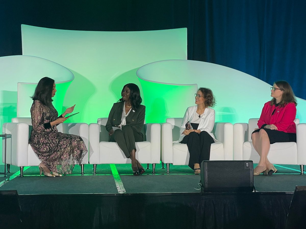 Love to see #women #science leaders helping transform & improve #agriculture thru #innovation at the #AIM4C Summit @usda ⁦@IICAnews⁩ ⁦@Witrod⁩ ⁦@manueloteroIICA⁩        👏🌟💪🏼👇