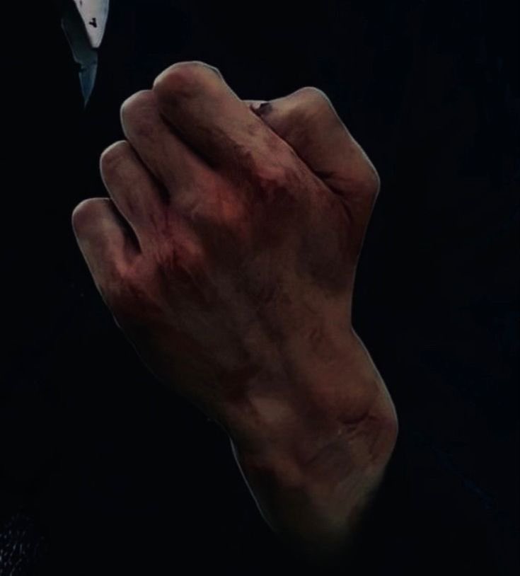 #minsung au, где Минхо новенький, который избил главного хулигана школы, а Джисон младший брат того самого хулигана
