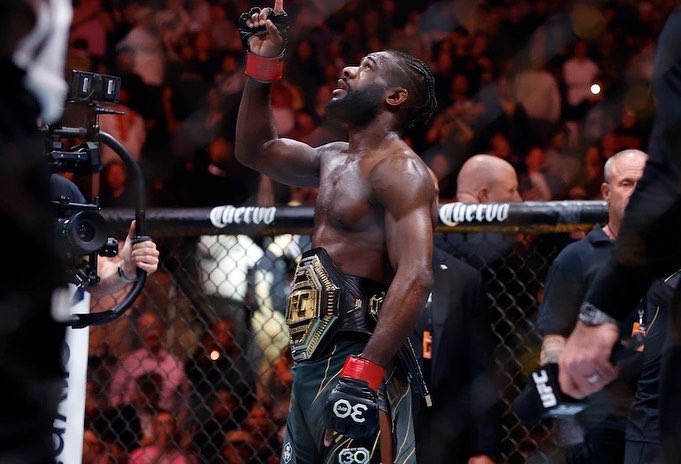 AthleteStudio's tweet image. An incredible win by @funkmasterMMA at UFC 288 🏆 

#UFC288 #funkmaster #aljamainsterling