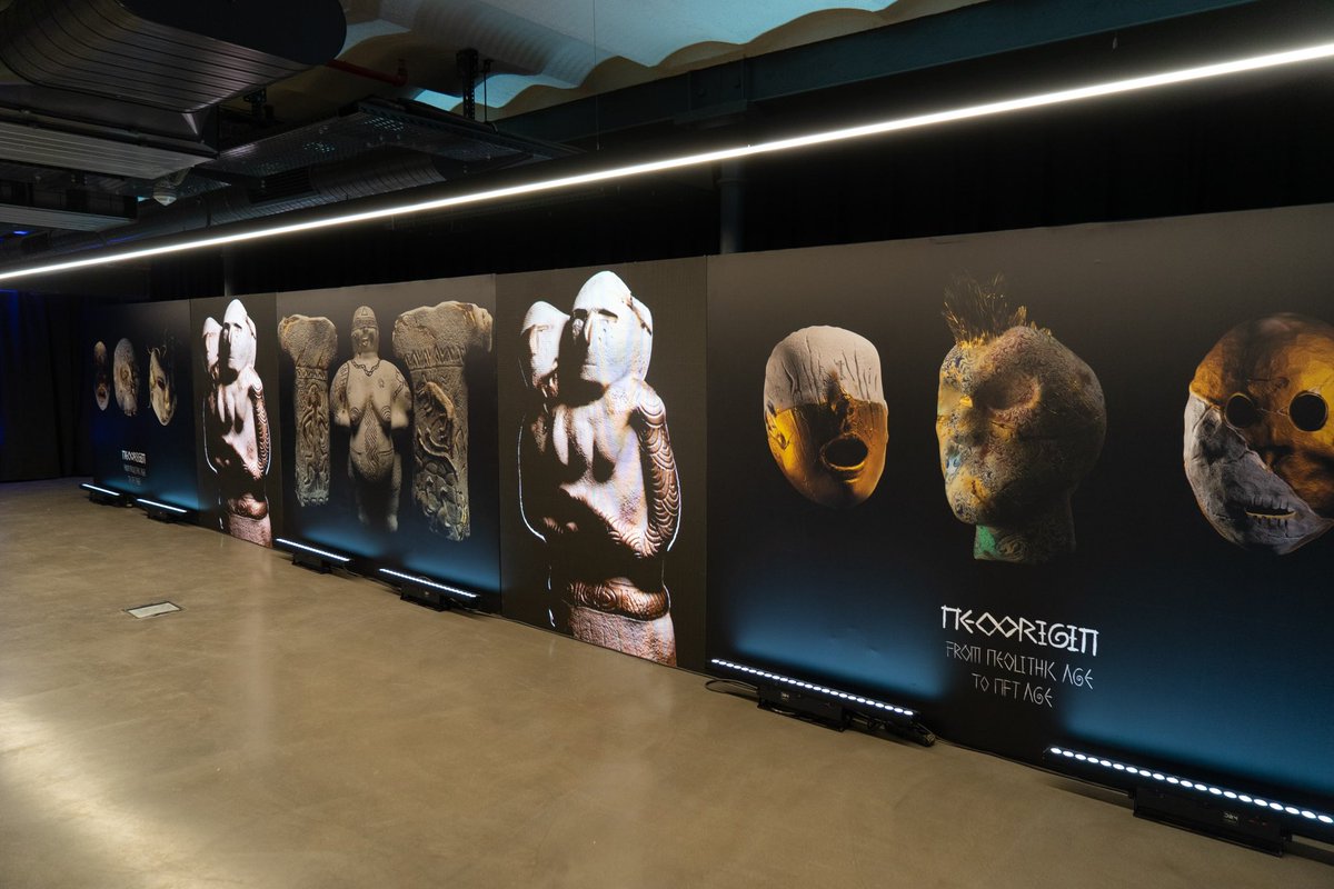 Honered to be a part of this exhibition with many talented artists! Special thanks to our legendary curator @esramai2