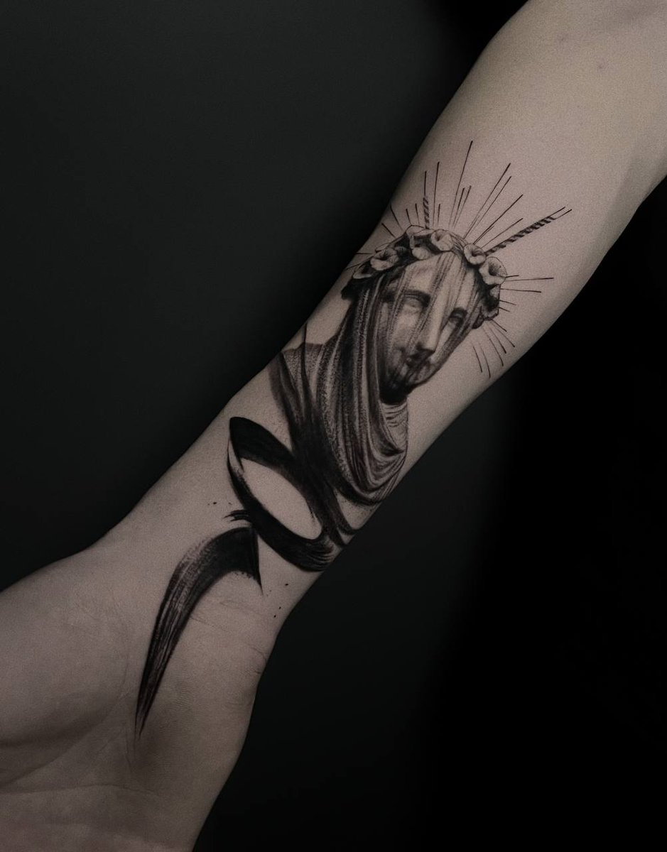 Cleopatra Ink tweet media