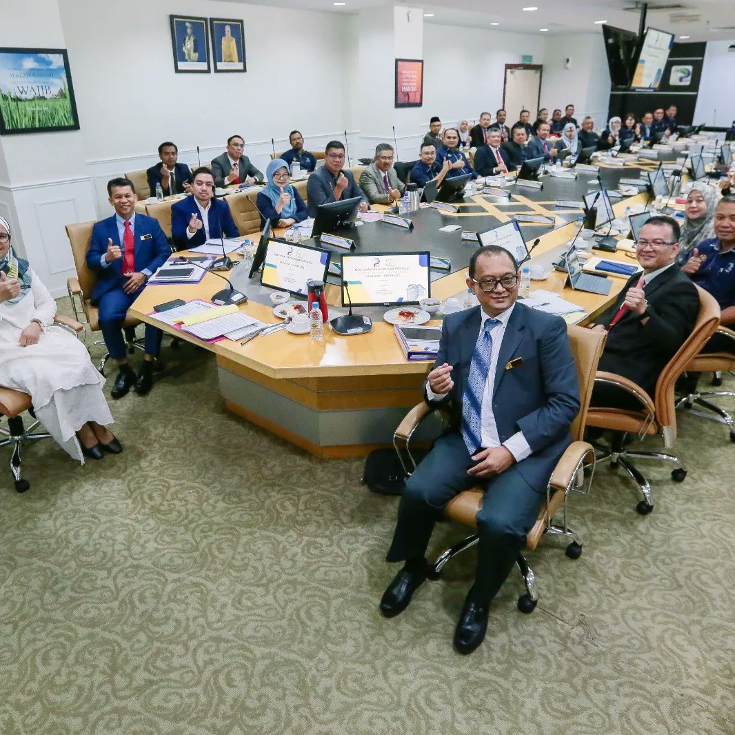 LPP_MALAYSIA's tweet image. 𝟖 𝐌𝐄𝐈 𝟐𝟎𝟐𝟑 | (𝐈𝐒𝐍𝐈𝐍), 𝐌𝐄𝐍𝐀𝐑𝐀 𝐋𝐏𝐏.

𝐌𝐄𝐒𝐘𝐔𝐀𝐑𝐀𝐓 𝐏𝐄𝐍𝐆𝐔𝐑𝐔𝐒𝐀𝐍 𝐓𝐄𝐑𝐓𝐈𝐍𝐆𝐆𝐈 𝐁𝐈𝐋 𝐋𝐏𝐏

Tekan Link dibawah👇🏻
m.facebook.com/story.php?stor…