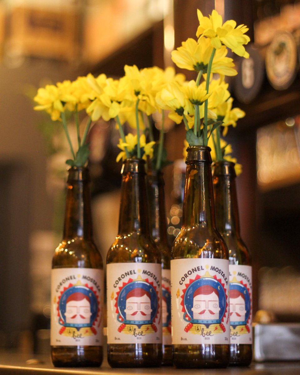 beebeermadrid's tweet photo. 💥La PRIMAVERA más LUPULADA con Coronel🍻

👉🏼Nuestra Imperial IPA única con semillas de Mostaza . Amargor pronunciado, notas a caramelo, bayas negras y semillas de mostaza.

[ 📨 Bee Bars OPEN All Week, RESERVAS Link in Bio ]

#craftbeer #cervezaartesanal #craftbeermadrid https://t.co/SFMZw9avBu