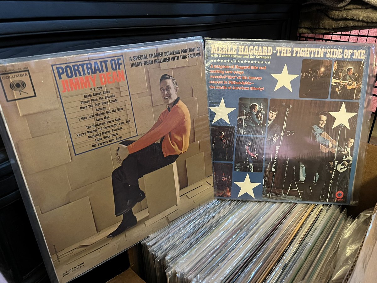 Hell4DeathMetal's tweet photo. Picked up pops collection…. These give you a taste of what’s in the 📦 #ThanksPop #RIP @CoreyMirisola @xdeathenginex @Chris112183 @METALALEX #vinylcollection #Vinyl https://t.co/FcIW0u8UJQ