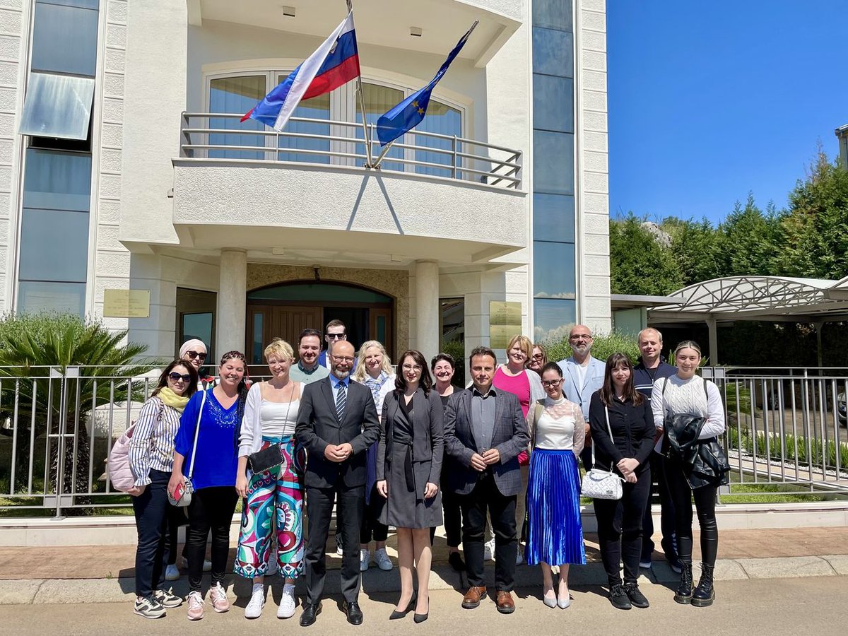 leld2040's tweet photo. Visit to the Embassy of the Republic of Slovenia in Podgorica and reception by the Ambassador His Excellency Gregor Presker. #LELD2040 https://t.co/fFYwQFDUdl