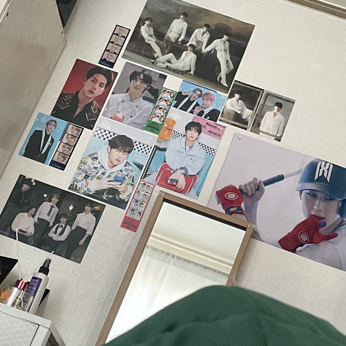 누군가 나에게 탈덕했냐고 물어봤다
ㄴ 무슨 섭한 소리를