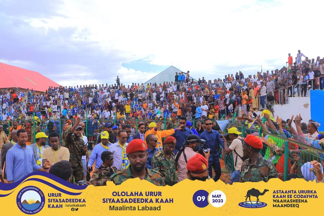 MohamedSelh's tweet photo. #Punyland:The 2nd day of the #KAAH Association’s official elections rally has kicked off , #Galkayo city.
The President of Puntland, who is the chairman of KAAH Association, has participated in the rally.#UrurkaKaah #KaahParty #Kaah #Puntland - #Ololaha, #Puntland. #Somalia. https://t.co/Pd1okqn2TU