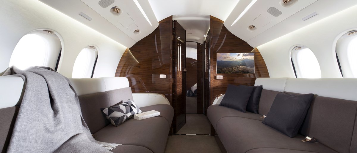 FlyPrivate's tweet photo. At the top of its class, the #Falcon7X outperforms its competitors in range, efficiency, comfort, technology and design. The 7X is a #heavyjet that delivers on all the promises it makes to both pilots and passengers. https://t.co/QRGNHpcpB3 #flyprivate #privatejetcharter https://t.co/BPFUehPZks