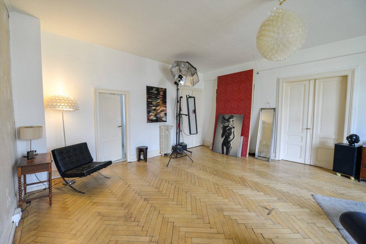 openeyeffm's tweet photo. STUDIO55 is ready for you. 
Dein Mietstudio für Foto &amp; Film zentral im Frankfurter Bahnhofsviertel https://t.co/vU2ekZWJGX

#mietstudio #rentstudio #filmlocation #frankfurt #bahnhofsviertel #galerie #popupstore #castingspace https://t.co/h223QDDrUC