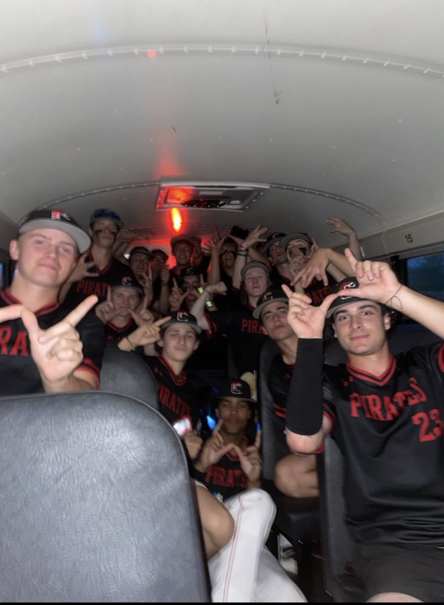 CinnAthletics's tweet photo. The baseball team beat Burlington Township 2-1, to clinch the division title! https://t.co/ZTOGv0YHMH