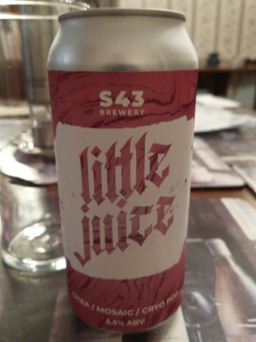 pop_star's tweet photo. Little Juice a 5.5% IPA from #s43brewery Colour hazy gold. Flavour fruity, grapefruit. 7.0/10
#ipalover
#ipabeer
#britishcraftbeer
#britishbeer
#craftbeeripa
#beeripa
#beer
#citrahops
#mosaichops
#cryopophops
#coxhoe
#beer
#indiapaleale
#ipa
#indiapalealebeer https://t.co/0a1UDPudIo
