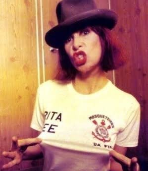 _sccpnews's tweet photo. Descanse em paz, Rita Lee.

Eternamente em nossos corações, rainha do rock. 🖤🥀 https://t.co/nRJIxz1yLy