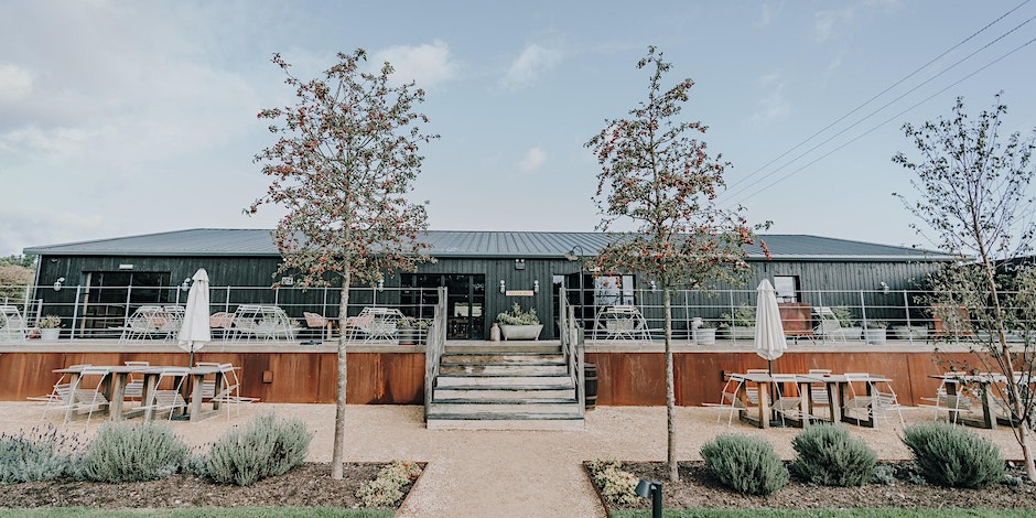 Here is a very special way to shop local this Sunday14th May - visit the Food and Drink Market <a href="/SilchesterFarm/">SilchesterFarm</a> in an idyllic rural location north of The Vyne <a href="/nationaltrust/">National Trust</a> and near the ancient Roman walls of Silchester. More: bit.ly/3B954dp