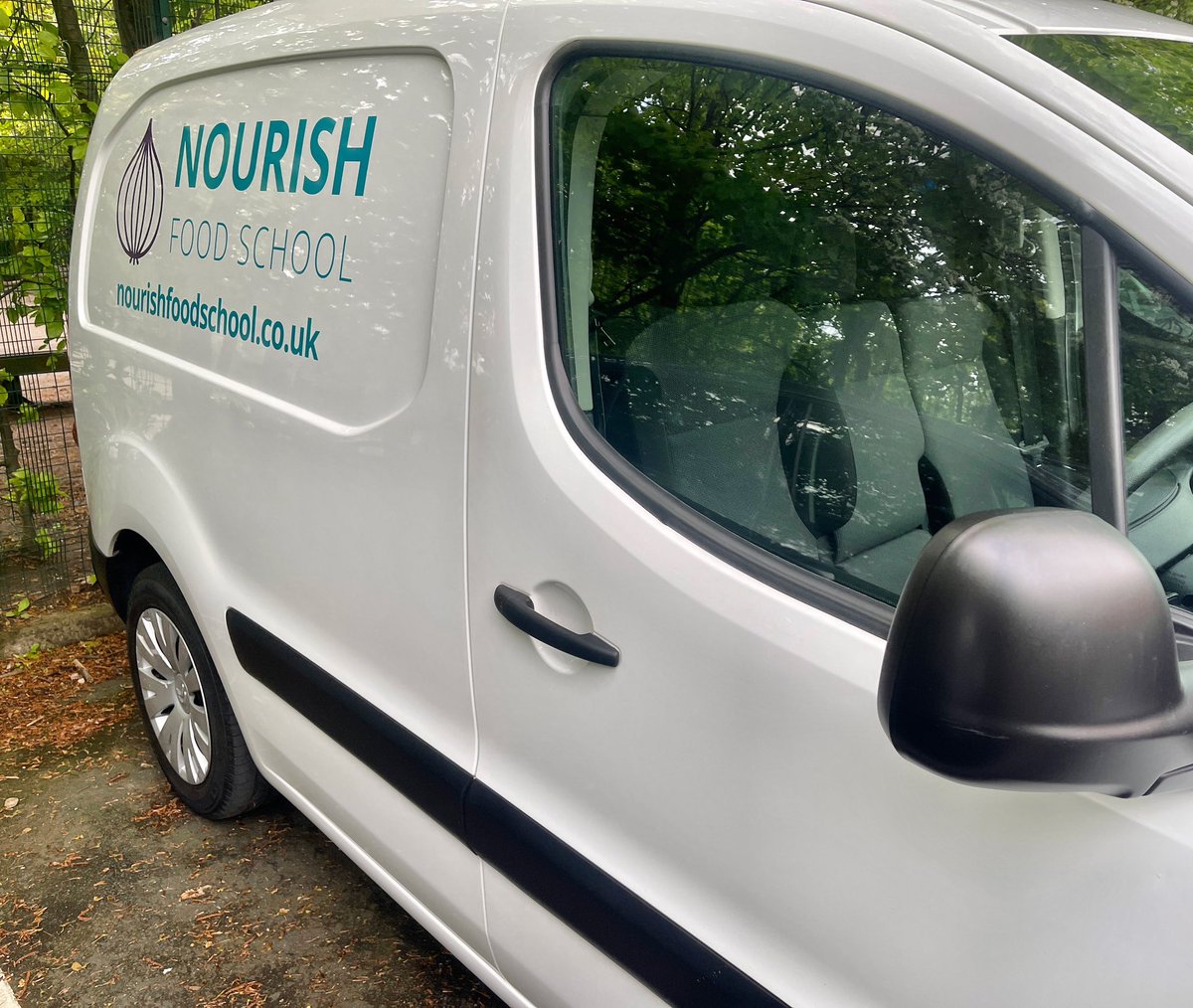nourishfoodsch's tweet photo. Say hello to the newest member of our team thanks to funding from @ClothworkersFdn 🚐
He tells us he is super excited to start carrying cookery equipment and getting to know all the fabulous communities across the North East.
#newcarday #mobilecookeryschool #nefood https://t.co/aCLfD0biik