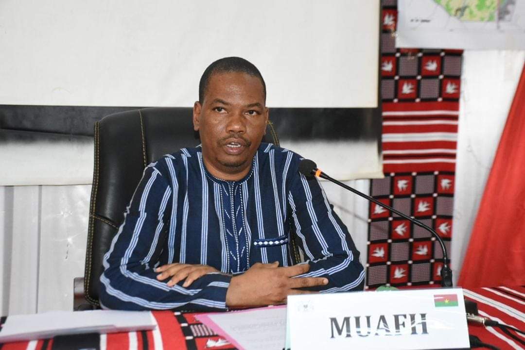MuhFaso's tweet photo. PLANIFICATION URBAINE
Le SDAU de la ville de Léo en cours de validation 
(Koudougou, 9 mai 2023)-Le ministre de l’Urbanisme, des Affaires foncières et de l’Habitat, Mikaïlou SIDIBÉ a présidé la cérémonie d’ouverture de la session d’examen et de validation  https://t.co/HlNy1Z9D31 https://t.co/SWlPYZnBhr