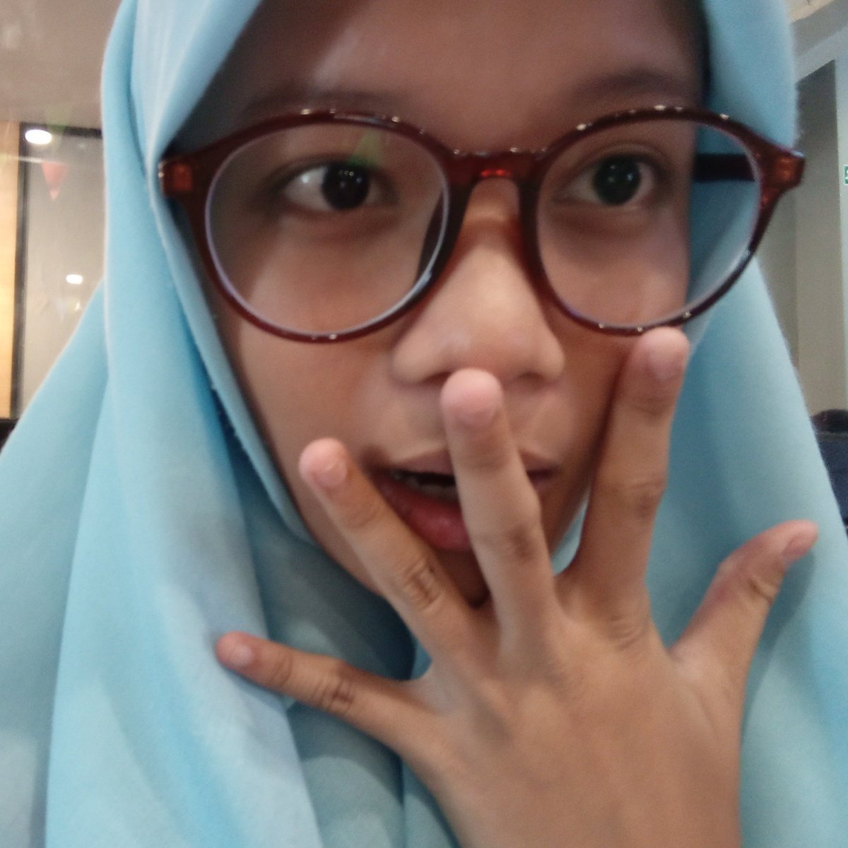 cattopocket's tweet photo. whoOp-ssie >____☆ 🧤🥨🖐🏻 !

୨ #NSD #NCTzenSelcaDay #RENJUN #런쥔 #NCTDREAM @NCTsmtown_DREAM ୧ https://t.co/zIM4fdwyfQ