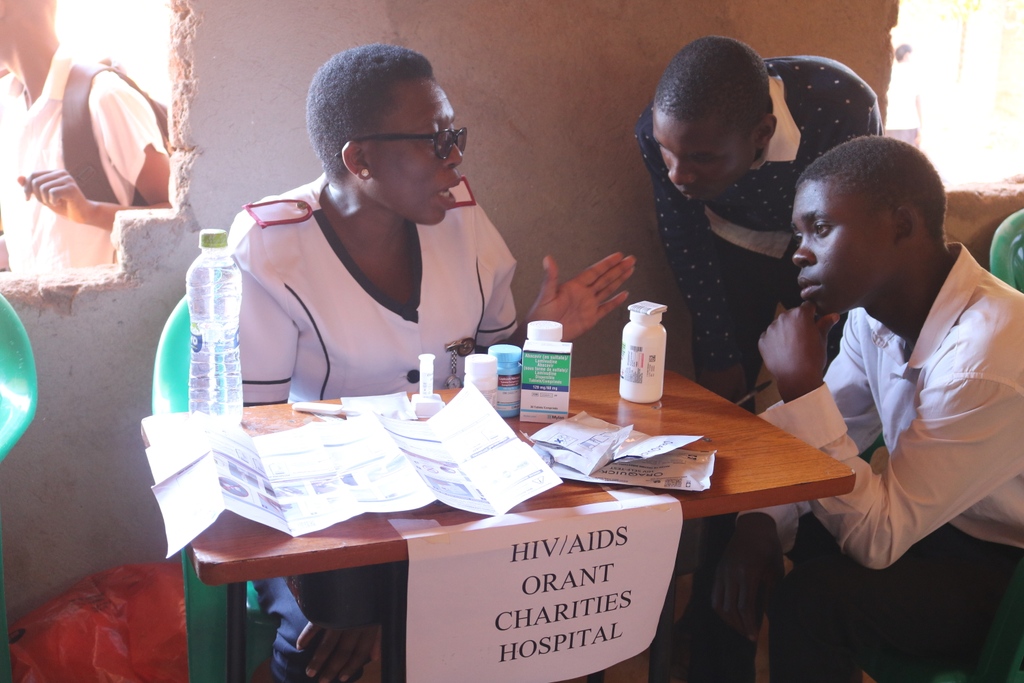 Last Friday, our Healthcare team was delighted to participate in a health-fair function on reducing new HIV infections and improving antiretroviral therapy adherence by young people.

#ReduceHIVinfections #MentalHealth #antiretroviraltherapy #HIVeducation #reproductivehealth