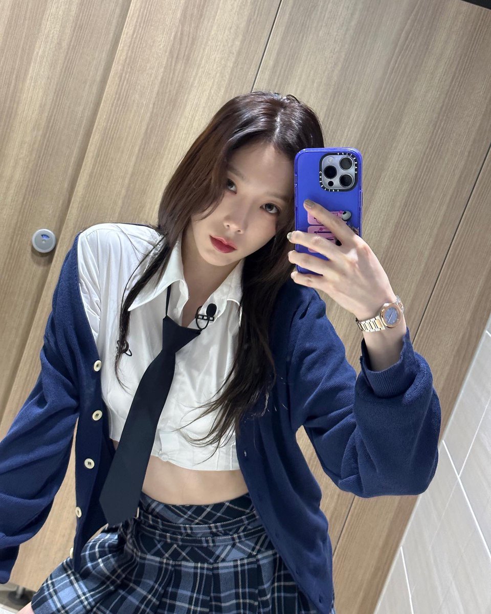 309xoxo's tweet photo. 시발 얘들아 이거 뭐야 https://t.co/hFpGC53WaF