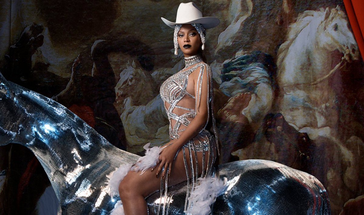 tracklist's tweet photo. É HOJE! Beyoncé fará o primeiro show da “RENAISSANCE World Tour” em Estocolmo, na Suécia.

Já podemos esperar um espetáculo da Queen B 👑 https://t.co/8SEIdh5tWM