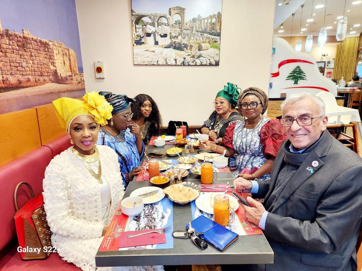NanaWanjau's tweet photo. It was a beautiful evening with the Director and Member of the Board of Governors of the Commonwealth Africa Initiative, the Chairman of Equinox Group, Chairman of DStv Sierra Leone, Chairman of Capital Radio 104.9, the Consul of Serbia to Sierra Leone, the Dean of Consular Corps https://t.co/6ovaWqG2T6