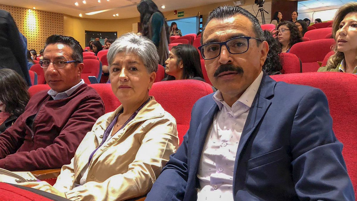 Educacion_Ec's tweet photo. 🔴 [FACEBOOK LIVE] Te invitamos a seguir las “IV Jornadas Iberoamericanas por las Bibliotecas Escolares y Públicas 2023”, un espacio para reflexionar y construir ideas que permitan a las bibliotecas seguir contribuyendo al desarrollo de la comunidad, participa la ministra @mariabrownp. ➡️ https://t.co/WossmApD2G

#TransformaciónEducativaEc 
#IVJornadasPorLasBibliotecas