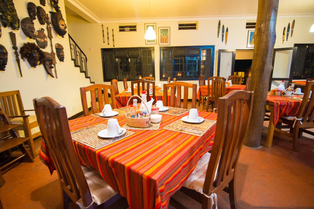 Sleep overs in Entebbe before or after your safari? 

On of our properties #AirportGuesthouse in Entebbe town is the nicest place for a stay. A short drive to and from the Airport (5 minutes), beautiful gardens, #FamilyHouse and a quiet residential neighborhood. 
Get in touch.