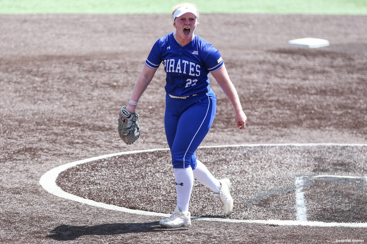 Vote for the #NCAASoftball Photo of the Week 📸

1️⃣ <a href="/BaylorSoftball/">Baylor Softball</a> Brought the brooms (literally) 🧹
2️⃣ <a href="/RedbirdsSB/">Illinois State Softball</a> Walk-off hero 🦸‍♀️
3️⃣ <a href="/IndianaSB/">Indiana Softball</a> Home run energy 💣
4️⃣ <a href="/SHUSoftball/">Seton Hall Softball</a> Fired up 🔥