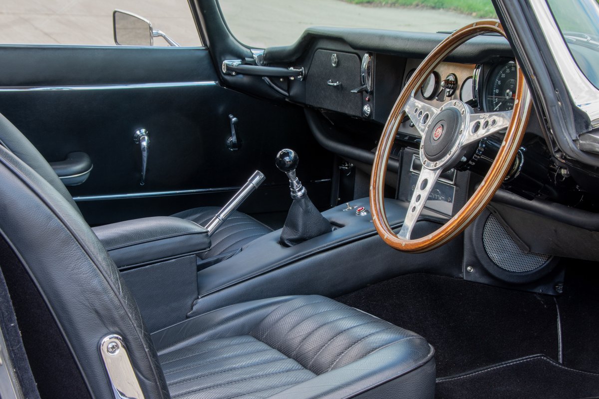 EType_UK's tweet photo. 1967 Jaguar E-type Series 1 2+2. Treated to a full nut and bolt restoration in 2017, finished to a highly sought-after specification of fast road engine, 5-speed gearbox and much more Prepared by E-Type UK and offered by @DmHistorics. Click here: https://t.co/JeyHjtf0aO https://t.co/4r63WFAT5P