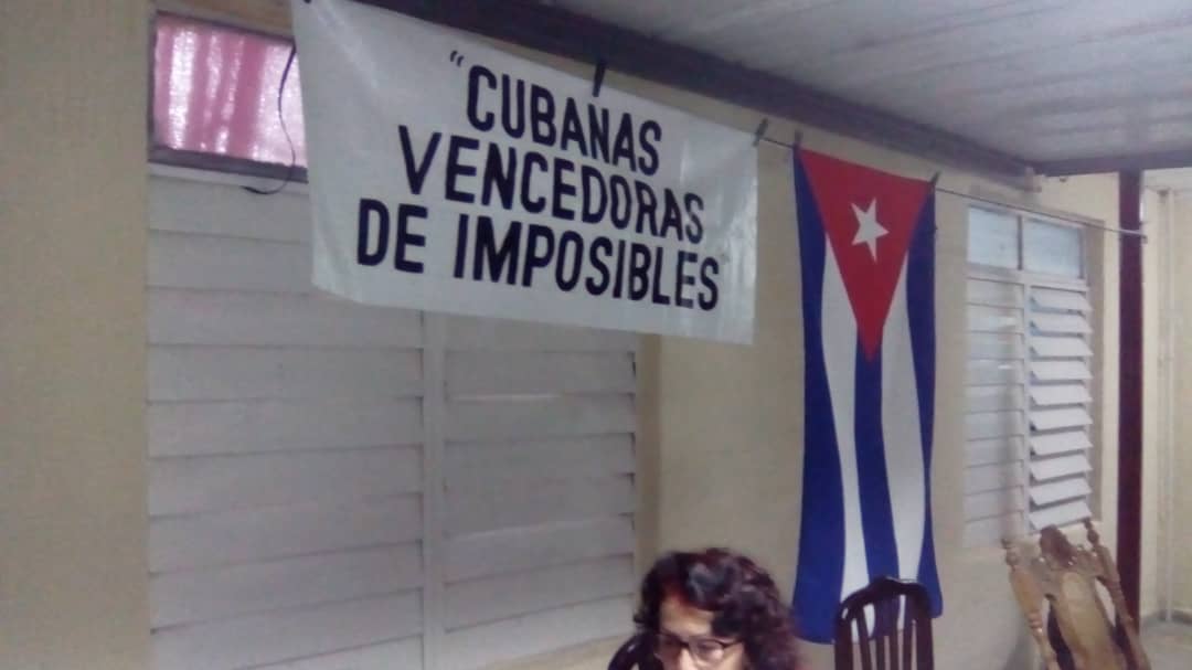 MayelnDaz1's tweet photo. El Bloque Celia Sanhez Comunidad Tato Madruga realiza en sus delegaciones el proceso 11no Congreso FMC en homenaje al Natalicio de Celia . Santaclareñas Vencedoras de Imposibles.  #MujeresEnRevolucion.  @DiazCanelB @DrRobertoMOjeda @tetestuang @Colina_VClara @FMC_Cuba https://t.co/RQHIMIbDLB