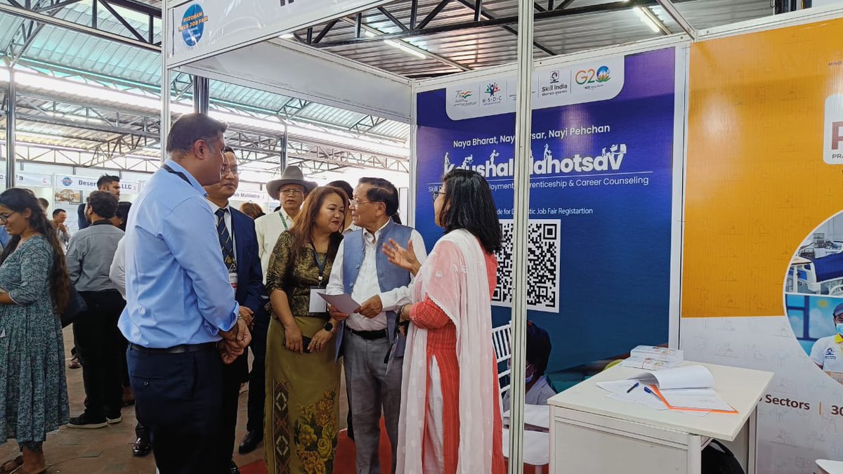 NSDCIndia's tweet photo. Check out the first-ever Mizoram Mega Job Fair 2023! Organized by LESDE under SANKALP scheme and MCC Scheme. The event was inaugurated by Shri Tawnluia , Deputy Chief Minister Mizoram. https://t.co/EHpHram2Yq