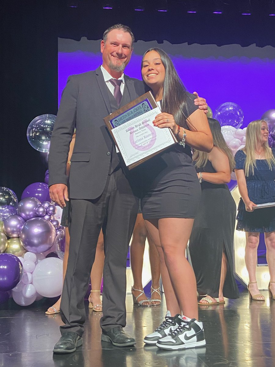 RecruitingRamos's tweet photo. 2023 MVP Offensive Player of the Year! Beyond grateful for this award and my coaches for believing in me. But I am not done yet, we got more ball to play this week! 💜🥎💪🏼#Back2BackOffensivePlayerOfTheYear https://t.co/H7ZoA4Lqir