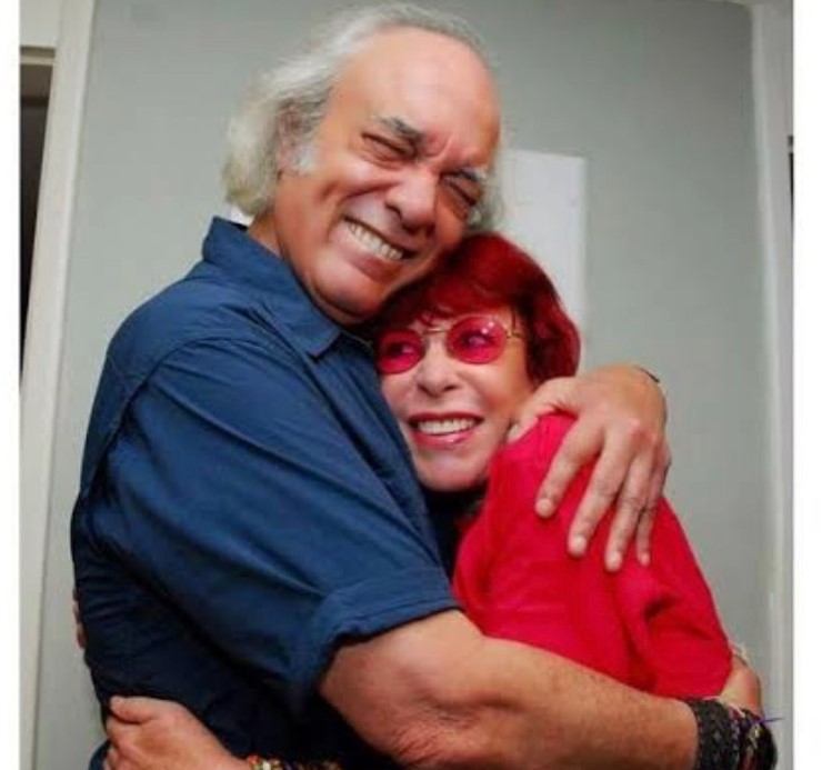 Hoje tem um showzão de Rock em algum lugar por aí...