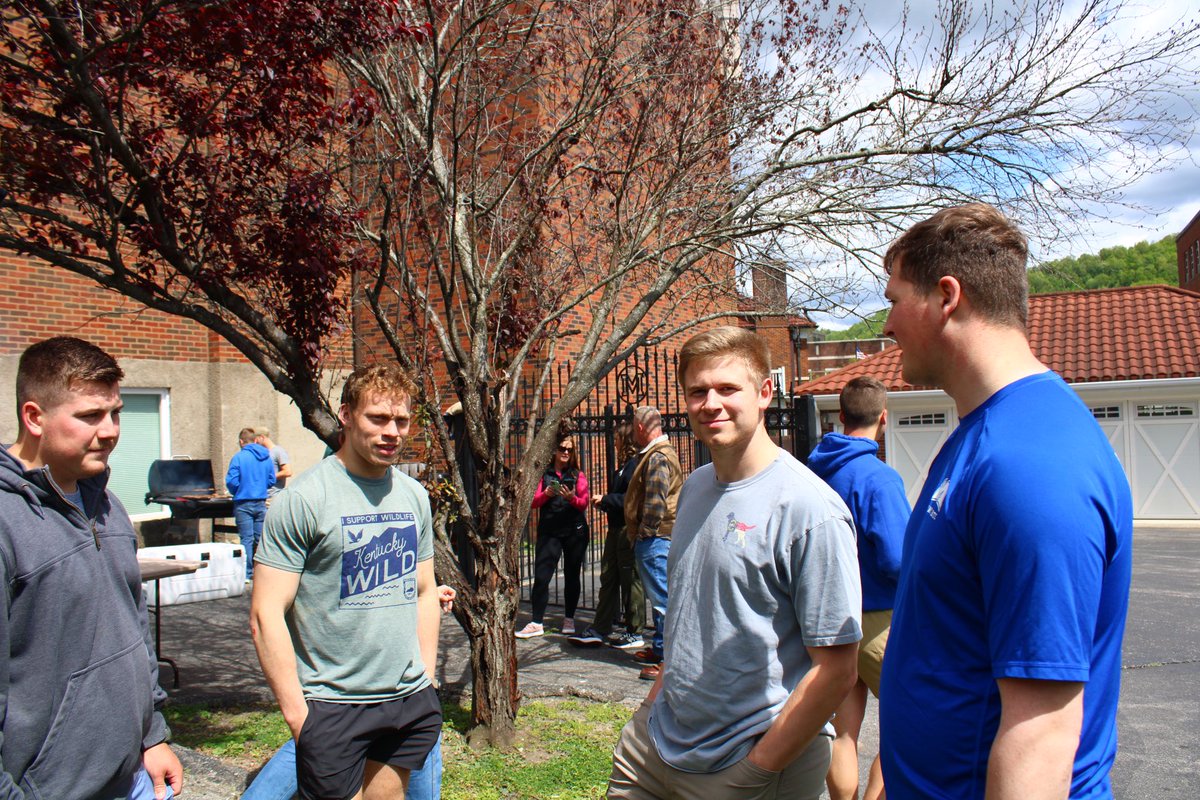 Our Awards lab and cookout went amazing! It was great getting to celebrate all our cadets &amp; their work this semester! #EagleStrong 🦅