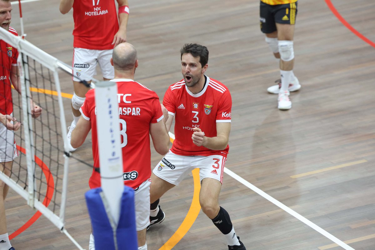 Obrigado, André Lopes! 🙌

🏆7 Campeonatos Nacionais
🏆9 Taças de Portugal
🏆6 Supertaças
🏆3 Taças AVL

🚩13 Épocas

Será sempre um de nós! 🔴⚪

#SóHáUmBenfica #EPluribusUnum