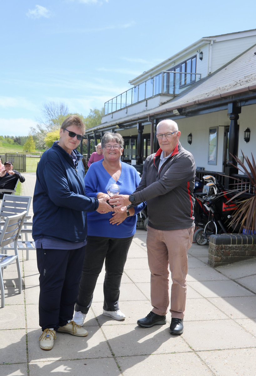 Congratulations to Julie &amp; Ron on winning the Tony Elms competition, a fantastic mixed competition held on our Executive course. The trophy was presented by the late Tony Elms’ wife, Sue.

#golf #inclusivegolf #mixedgolf #stonelees #stoneleesgolf #lovegolf #golfcompetition
