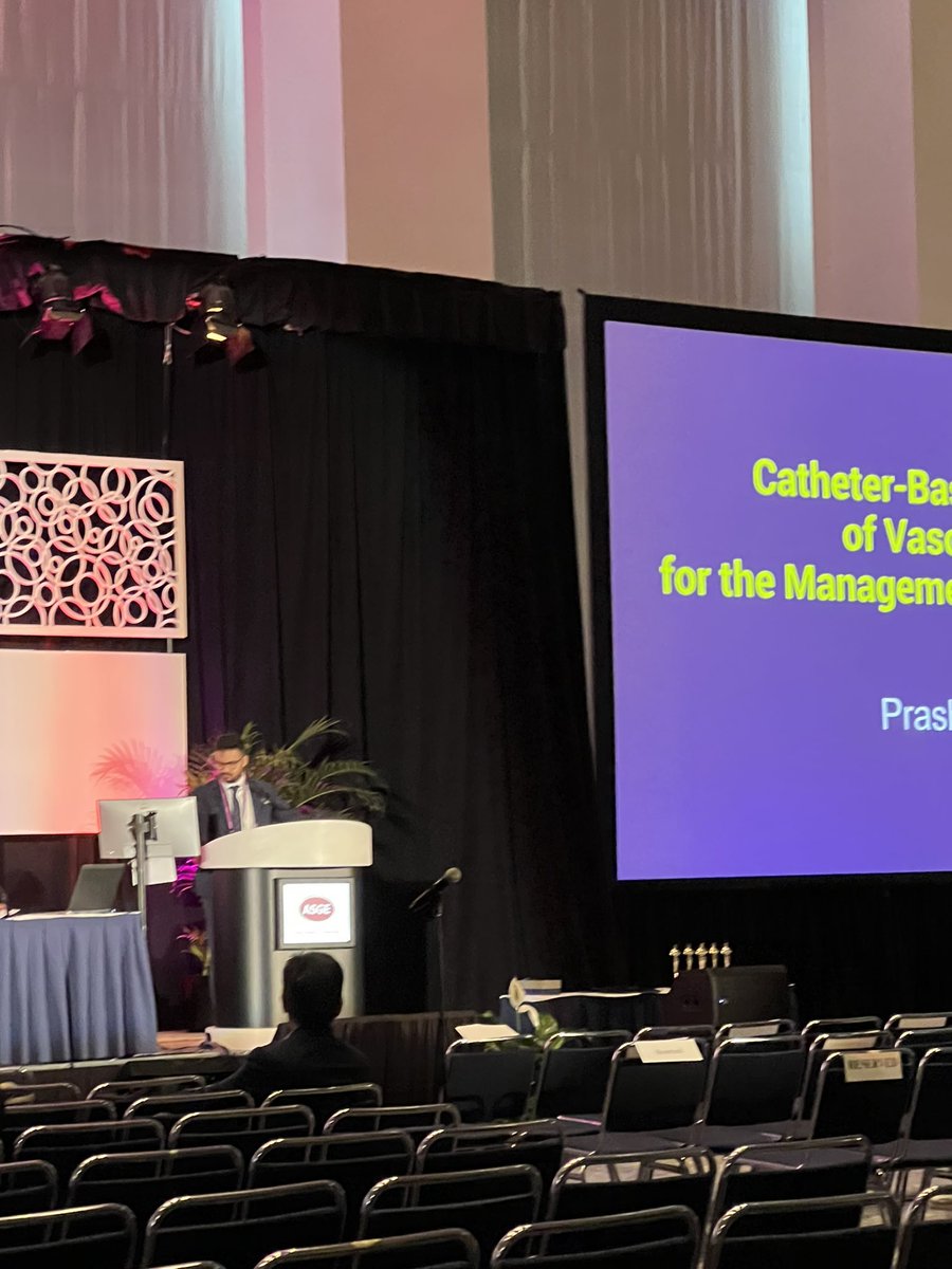 Mic drop on day #4. Dr. Rau presented 2 cases where fistula were closed with a modified vascular plug. These patients avoided surgery and had great outcomes! Pushing the envolope @UMassGI.
@UMass_Medicine 
#proudchief