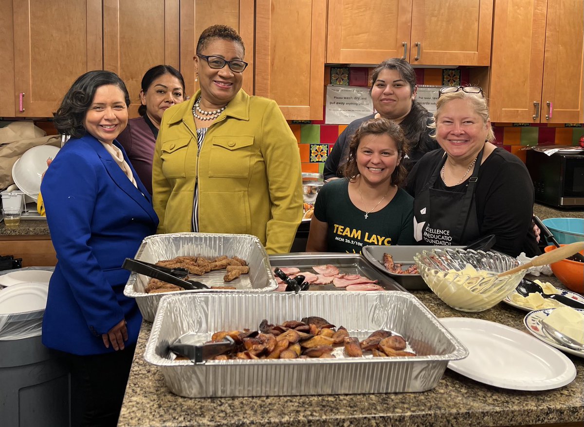 TRScottEDU's tweet photo. Breakfast this morning with our community partners at LAYC. https://t.co/2DO68DOJTk
