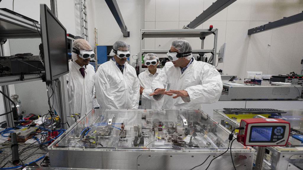 #جامعة_الملك_سعود تدشّن حقبة جديدة في تعزيز التعاون البحثي والأكاديمي مع معهد بلانك للبصريات الكمية وجامعة لودفيغ ماكسيميليان، وذلك خلال زيارة نائب رئيس #جامعة_الملك_سعود أ.د. يزيد آل الشيخ.