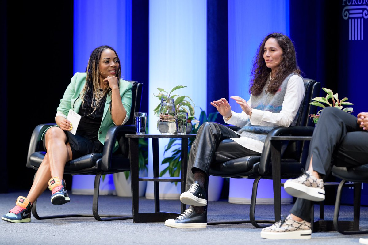 Kimberley A. Martin tweet media