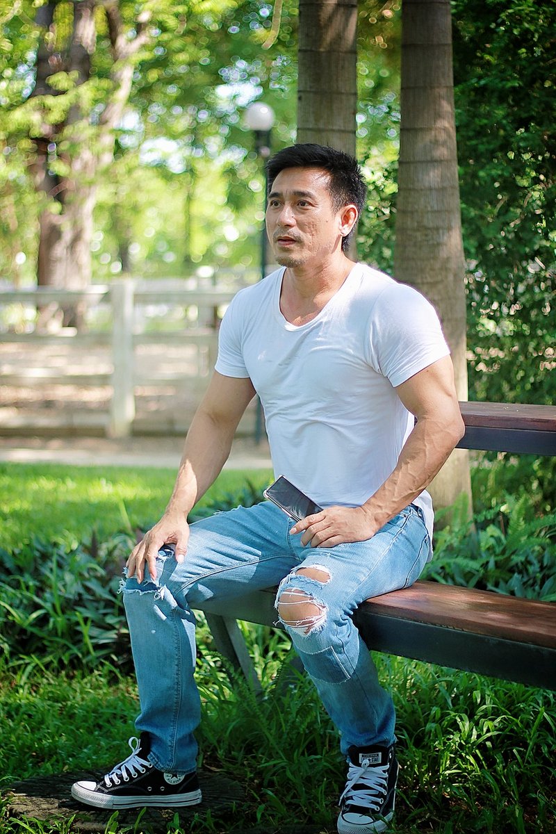 CChanluck's tweet photo. “คำบางคำ” มีความหมาย 
สำหรับคนบางคน...
“แต่คนบางคน”
ไม่เคยเข้าใจ ความหมาย 
ของคำบางคำ… https://t.co/7TRHRx3az1
