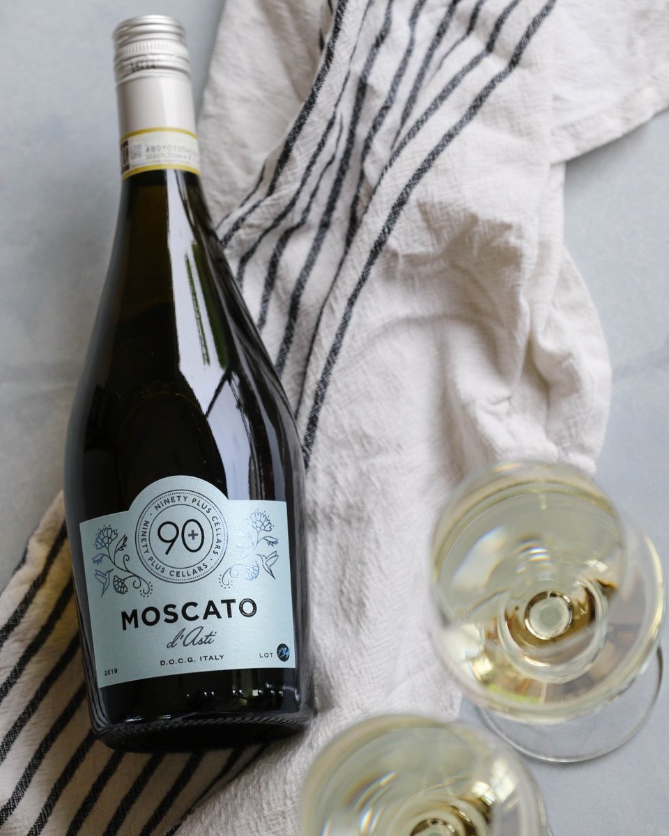 liquorbarn's tweet image. 🥂Cheers to Moscato Day! Pop open the crisp and balanced Moscato from 90+ Cellars! 🍾
bit.ly/3LFuoN7
#Moscato #Delivery #ShopLocalKY #LiquorBarnKY #PartyMart